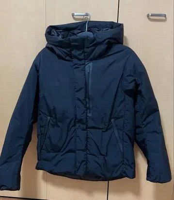 BEAUTY&YOUTH 코마츠 마테레 후드 다운 자켓