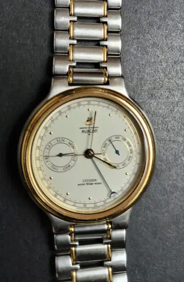 CITIZEN 아바론 6침 쿼츠 시계