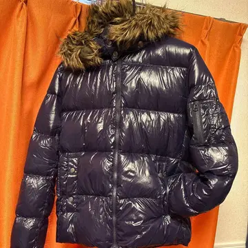 R ight-on 마루하치 콜라보 다운 자켓