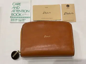 새상품 다코타 접이식 지갑 체르키오 Dakota 이탈리아제 소가죽