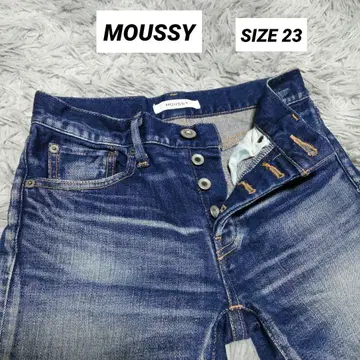 MOUSSY 스키니 데님 팬츠 버튼 플라이 가죽 패치 SIZE 23