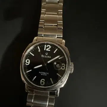 가격 인하 Bulova 자동 와인딩 시계 10 ATM 블랙 다이얼