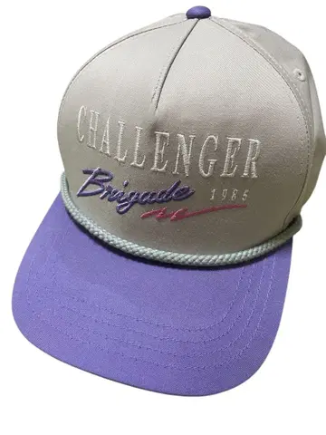 CHALLENGER 23SS 시그니처 로고 5패널 캡