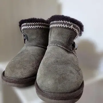 emu 올리브 그린 어그 부츠