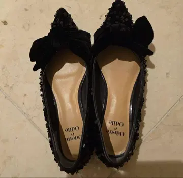 오데뜨 앤 오딜 리본 포함 블랙 플랫슈즈 22.5