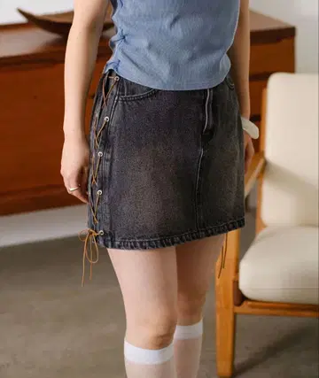 Kastane 카스타네 레이스업 미니 스커트