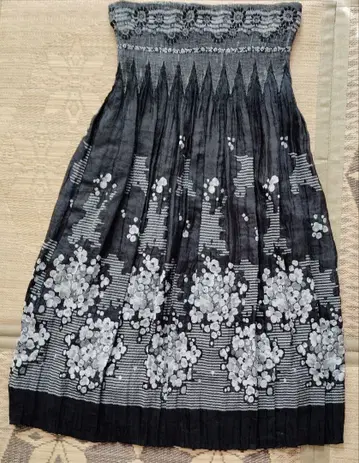 플라워 프린트 스커트 블랙