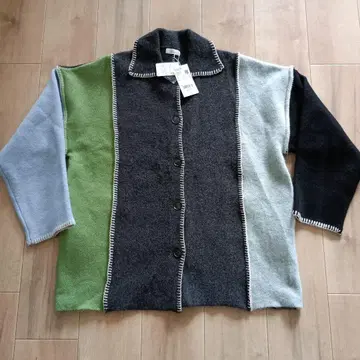 새상품 8800엔 LOWRYS FARM 가디건 프리 사이즈