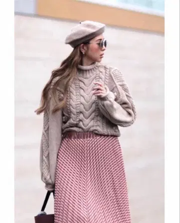 room306contemporary 케이블 터틀 니트