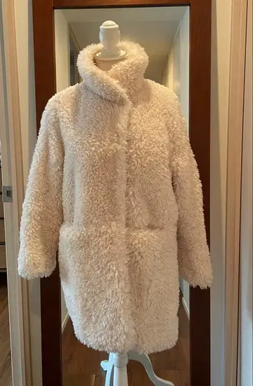 H&M 퍼 자켓 화이트