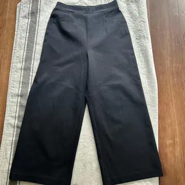 블랙 와이드 팬츠 M 사이즈