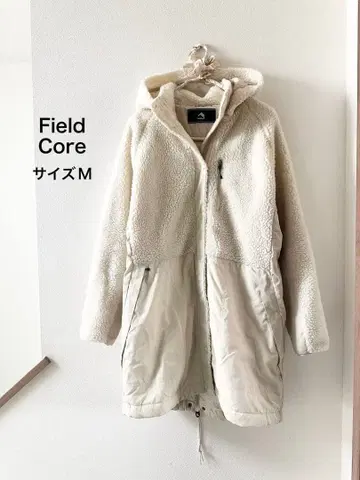 Field Core 후드 부착 보아 롱 코트 사이즈 M