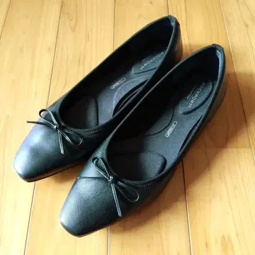 ROCKPORT 블랙 플랫슈즈