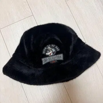디즈니 빅 배드 울프 버킷 햇