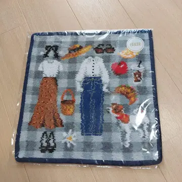 [미개봉 새상품] 페이 x 이에나 별주 손수건 (네이비) IENA 콜라보