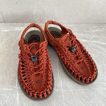 KEEN 오렌지 뜨개질 샌들