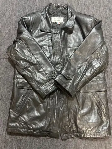 새상품급 [디스코] 블랙 가죽 코트 36