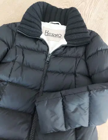 [ HERNO ] 블랙 다운 자켓