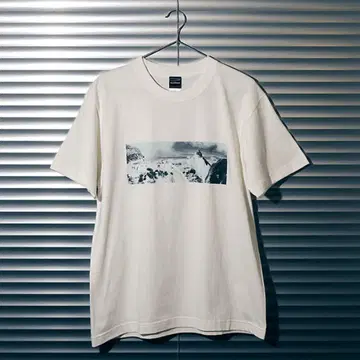 BIALYSTOCKS T셔츠 BIALYSTOCKS