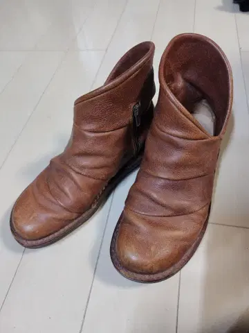 트리픈 trippen 부츠 브라운 가죽 24 지퍼