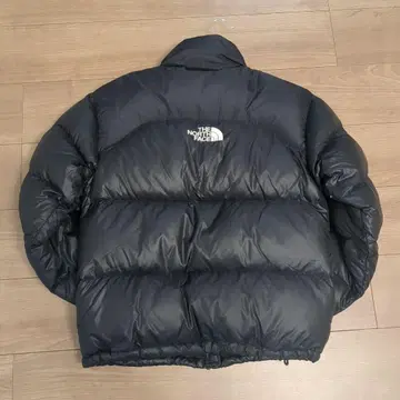 THE NORTH FACE 눕시 센터 로고 다운 자켓