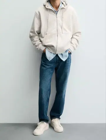 발꿈치 디테일 스니커즈 컬러 화이트/카멜 사이즈 42(27cm)