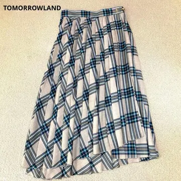 체크 무늬 플리츠 롱 스커트
