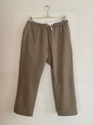 ironari 이지 팬츠