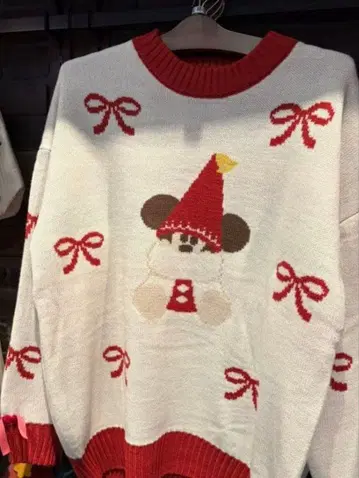 도쿄 디즈니 리조트 크리스마스 리루린린 스웨터