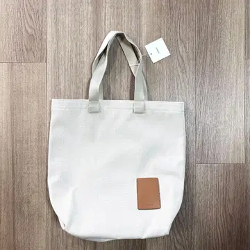 IL BISONTE 내추럴 화이트 토트백