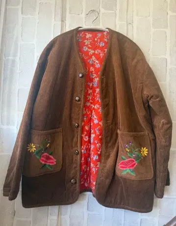 여성용 코듀로이 아우터 플라워 자수 브라운