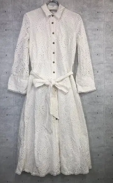 ZARA 레트로 구제 의류 앤티크풍 아이렛 레이스 긴팔 셔츠 원피스