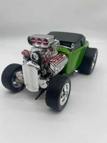 No.402 미니카 1/18 박스 있음 32 ROADSTER