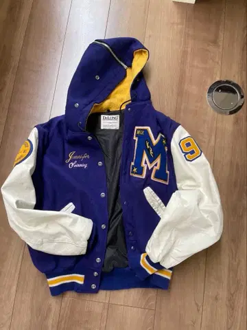 DeLONG 바시티 자켓 파랑 화이트 크롭 기장