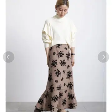 미사용 새상품 Samansa Mos2 blue 플라워 스커트