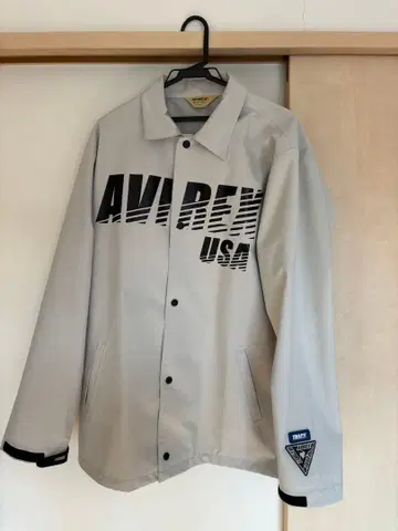 AVIREX 나일론 자켓 그레이