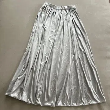 더블 스탠다드 클로징 덥스타 실버 플레어 스커트