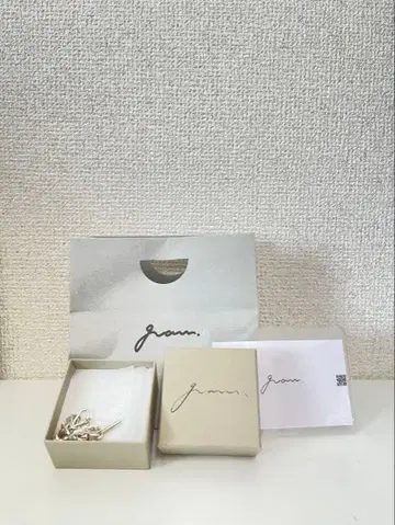gram 팔찌