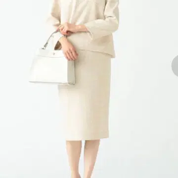 38 빔즈 타이트 스커트 스트레치 트위드 아이보리