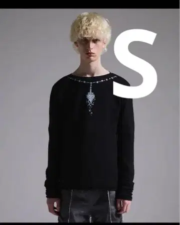 사이즈 S [GRANCY] 프린트 디자인 쉬어 니트