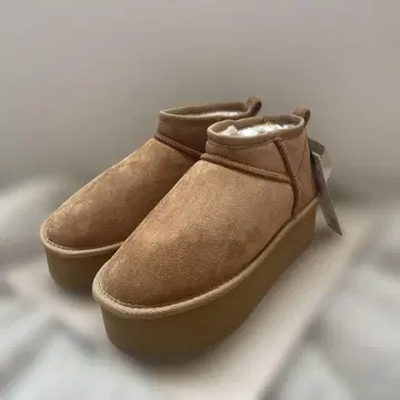 위고 위고 어그 부츠 통굽 S 사이즈 카멜