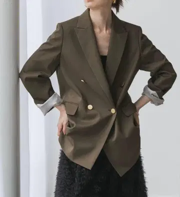 노블 에스테르 트윌 피크 라펠 재킷