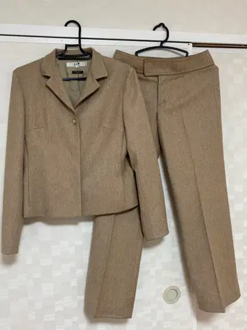 새상품급 23구 셋업 울 브라운 38