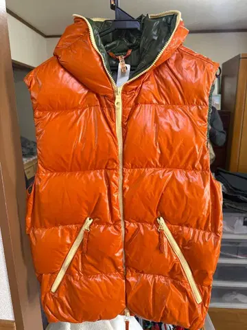 DUVETICA 오렌지 다운 베스트 48
