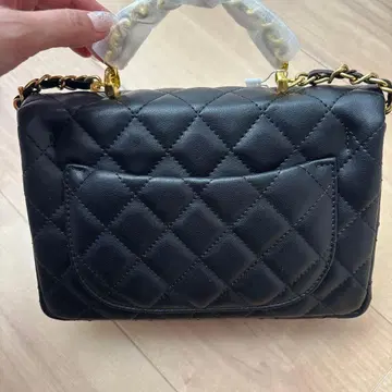 숄더백 퀼팅 블랙