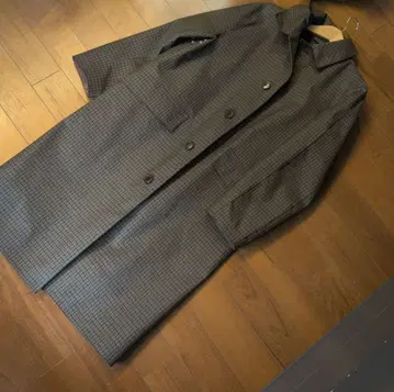 매킨토시 x TOMORROWLAND