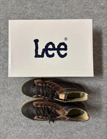Lee 브라운 하이컷 스니커즈 사이즈 26cm