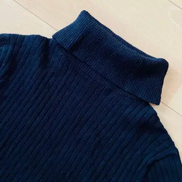 [ 미사용 새상품 ] Ungrid 언그리드 터틀넥 스웨터 블랙