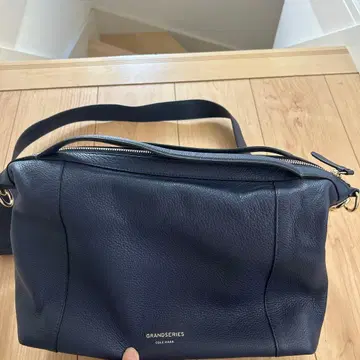 GRANDSERIES 네이비 숄더백