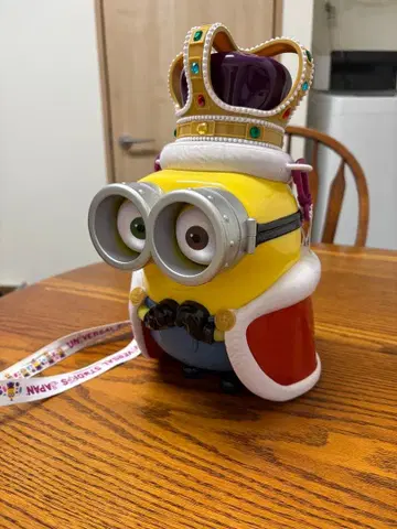미니언 왕관과 망토 포함 팝콘통
